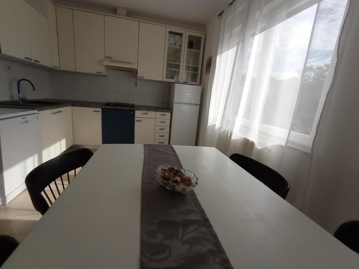 Apartman Simun 里耶卡 外观 照片